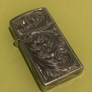 Vintage sterling Zippo case
